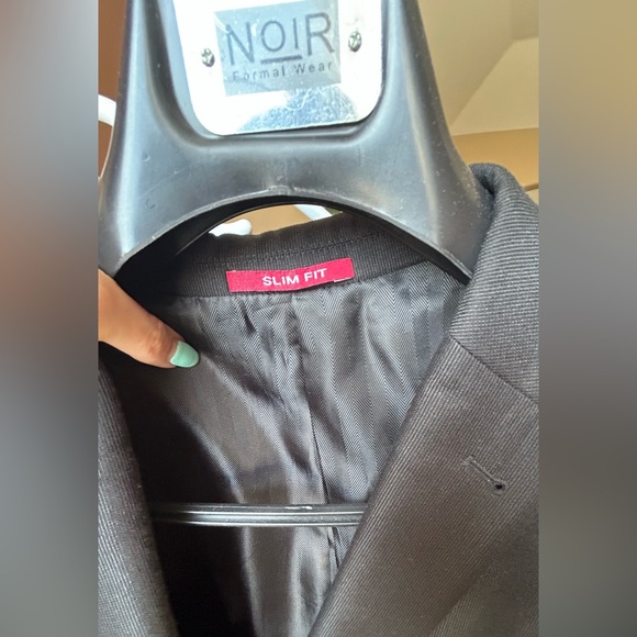 Classic slim fit suit - Picture 4 of 4